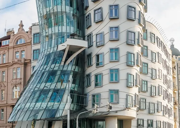 L'mai Riverside Appartement *